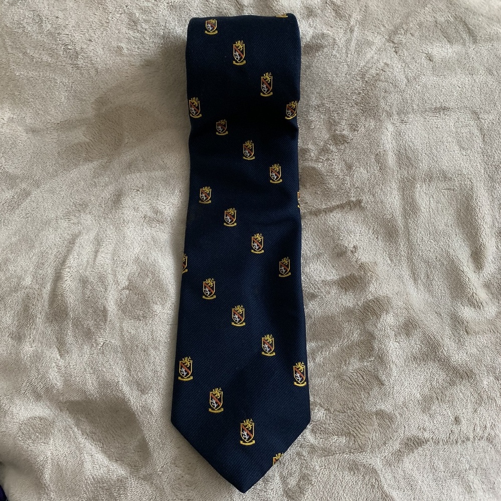 Irwin tie 30% Polyester 70% Silk
